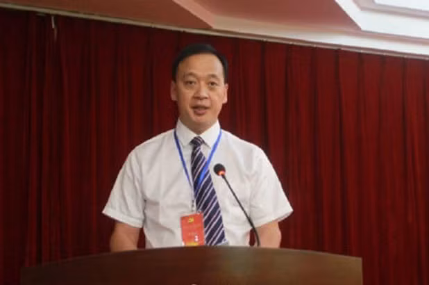Bác sĩ Lưu Trí Minh. Ảnh: Weibo.