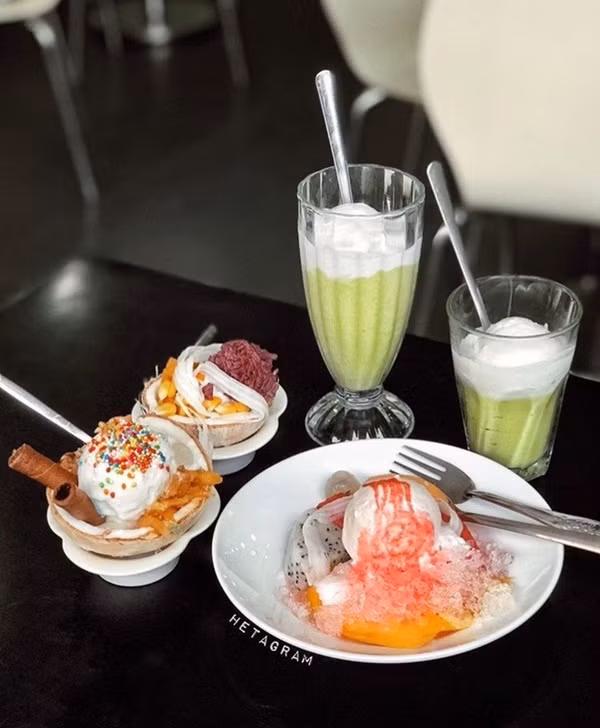 Quán phục vụ kem trái cây tươi rất được khách ưa chuộng. (Ảnh: @hetagram)