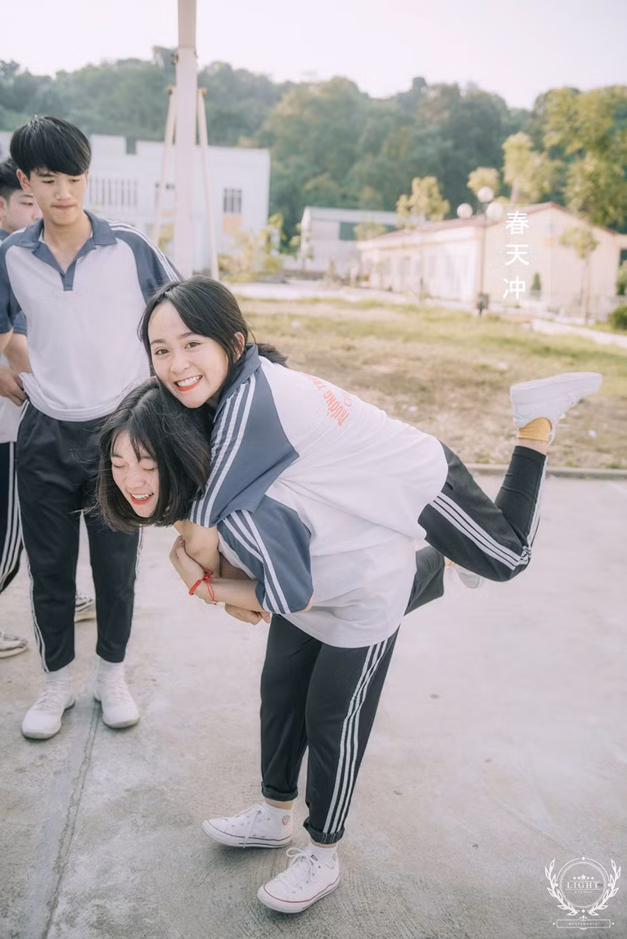 Những khoảnh khắc tình bạn.