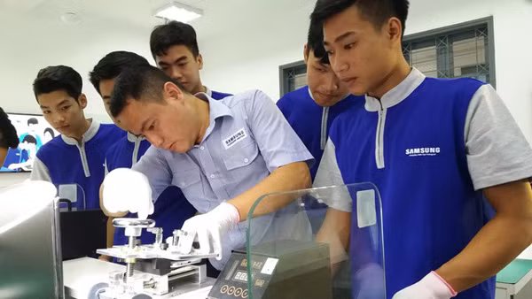 Tốt nghiệp THCS: Chọn trung cấp để sớm có nghề ổn định hay học THPT? ảnh 2