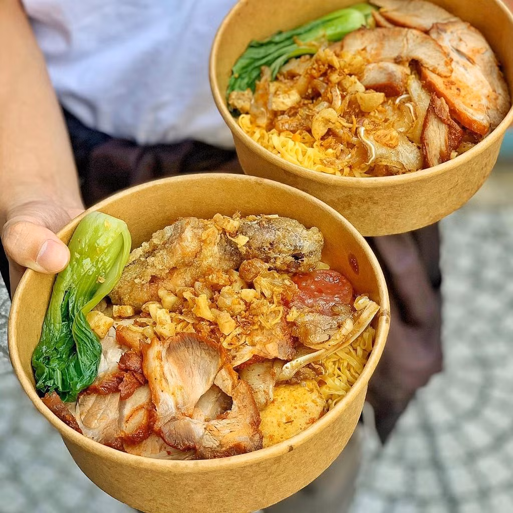 Thơm Noodle Bar