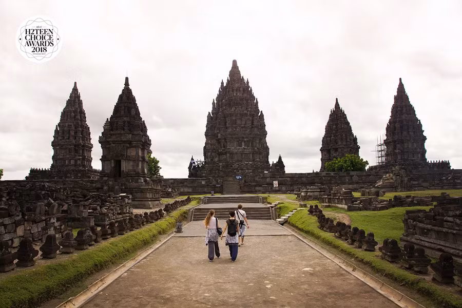 Phía sau mỗi bức ảnh là câu chuyện du lịch thú vị mà bạn trẻ nào cũng "đổ" ngay lập tức.