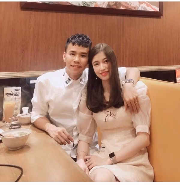 Hình ảnh cặp đôi Nguyễn Văn Dũng - Đỗ Thị Vóc.