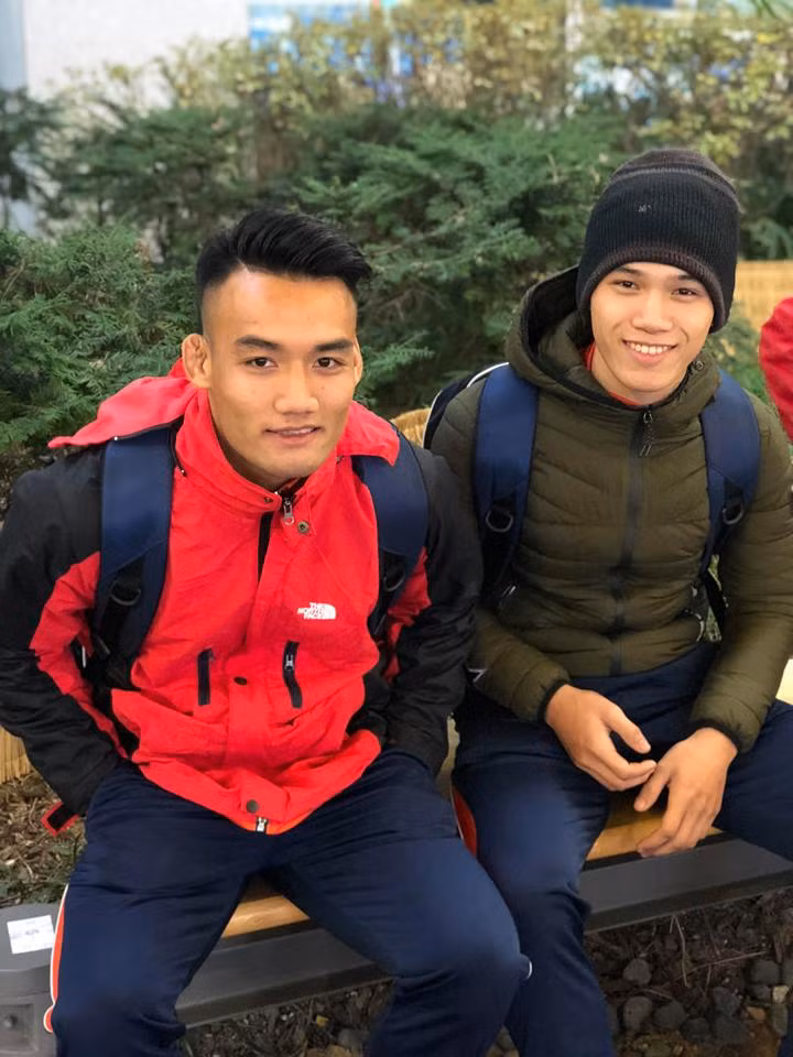 Cấn Văn Thắng và Trần Ngọc Sang là hai gương mặt điển trai của đội.