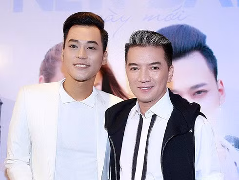 Mr.Đàm từng là thầy của Phan Ngọc Luân trong The Voice 2012.
