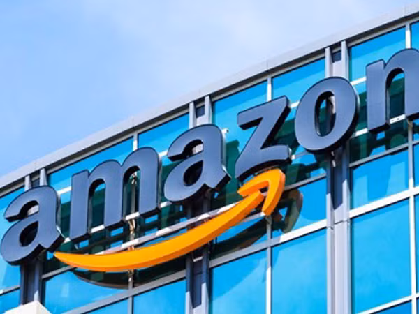 Amazon thừa nhận làm rò rỉ dữ liệu khách hàng. Ảnh: Getty