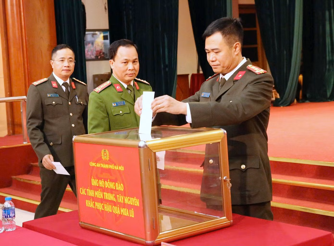ung-ho.jpg