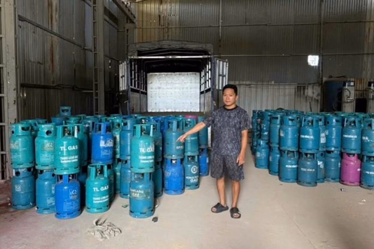 gas-2283.jpg