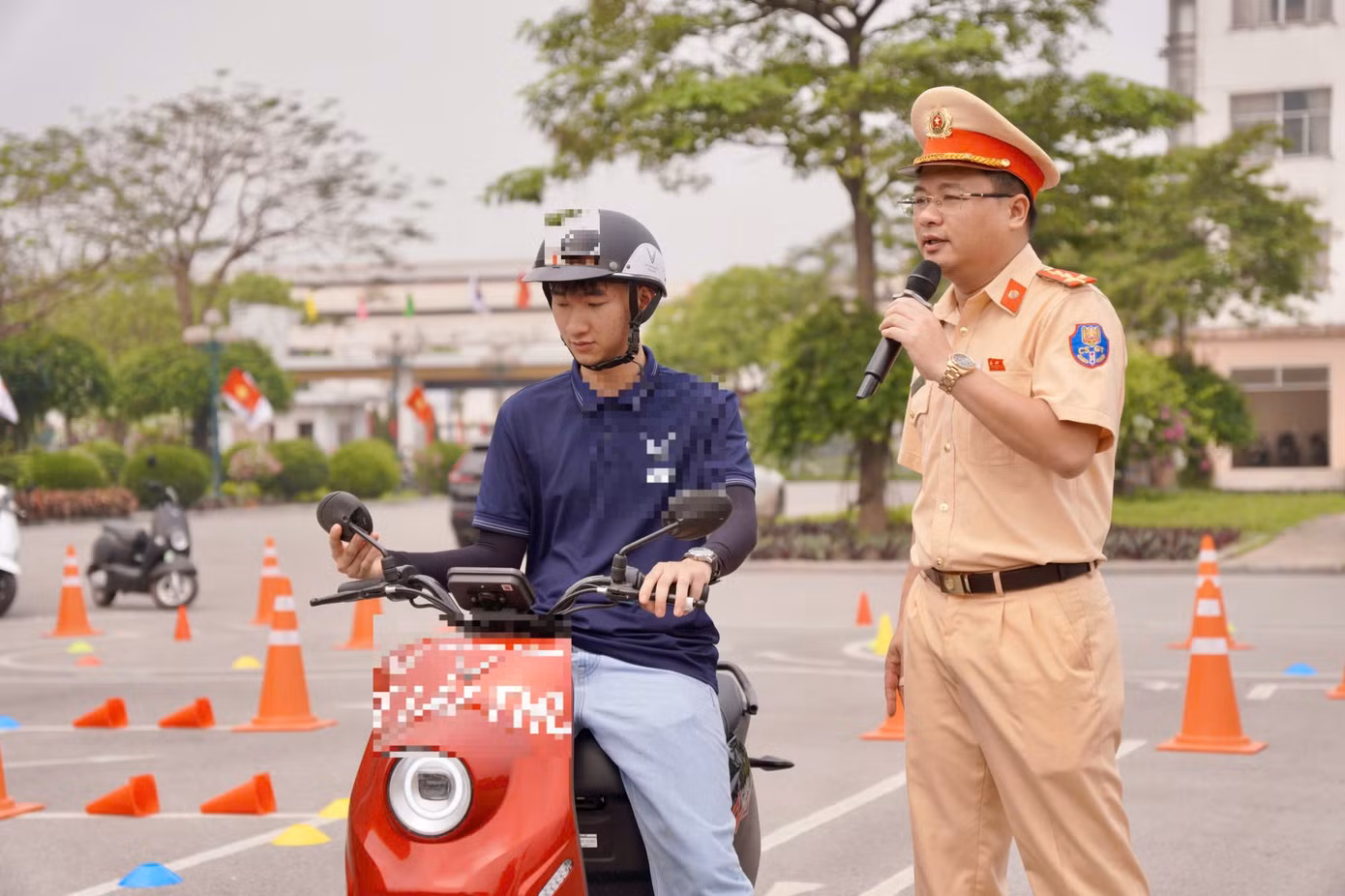 lai-xe-9474.jpg