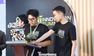 Gen Z Đà Nẵng ‘chạy đua’ lập trình 48h, sáng tạo giải pháp AI thương mại điện tử