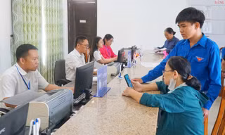 Dân cần, cơ quan phục vụ: Huế tính mở hành chính sáng thứ Bảy