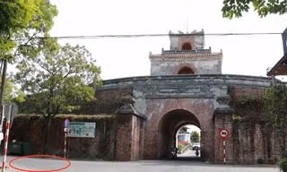 Xác minh thông tin khu vực mộ tập thể 15 liệt sĩ tại khu vực Kinh thành Huế