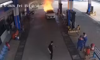 Vụ cháy ô tô, 2 người tử vong ở Đà Nẵng: Tài xế khai lý do không mở cửa cứu hai nạn nhân 