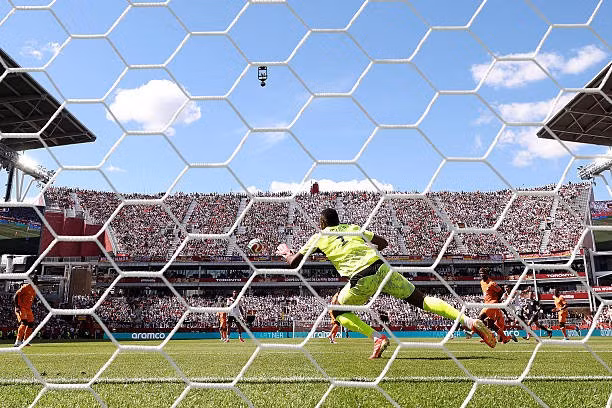 gettyimages-2282532262-612x612.jpg