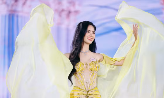 Hoa khôi Lê Phương Nghi: ‘Hoa hậu Việt Nam mang ý nghĩa đặc biệt tôn vinh trí tuệ và trách nhiệm cộng đồng’