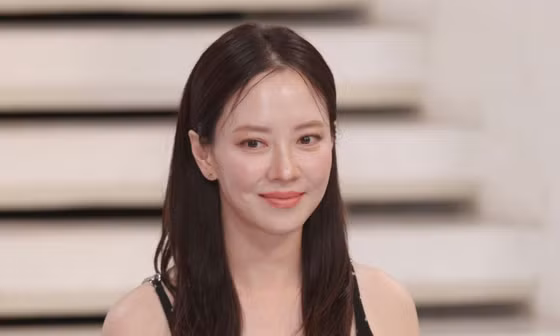 Song Ji Hyo đến Việt Nam bất ngờ dành lời khen cho Lê Dương Bảo Lâm và Cris Phan: 'Có nguồn năng lượng hài hước'