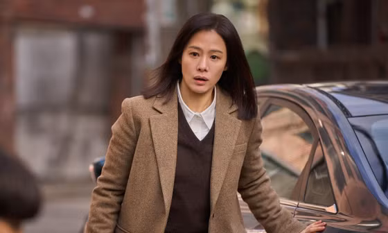 'Ngôi sao' của phim 'Giày thủy tinh' Kim Hyun Joo tái xuất màn ảnh với vai người mẹ có tâm lý 'nặng đô'