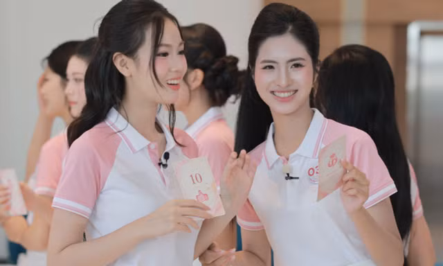 25 cô gái Hoa hậu Việt Nam tranh biện