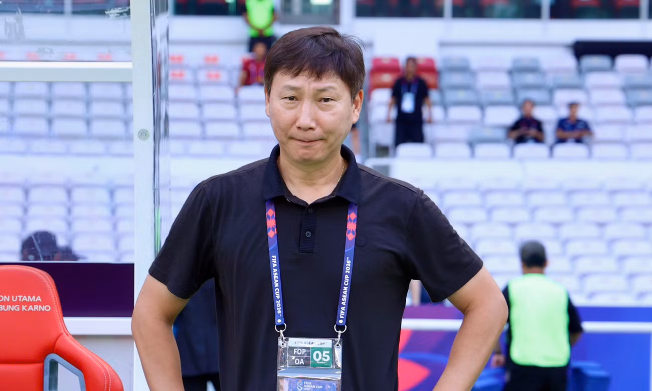 VCK Asian Cup 2027: Quyết tương lai ông Kim Sang-sik và VFF?
