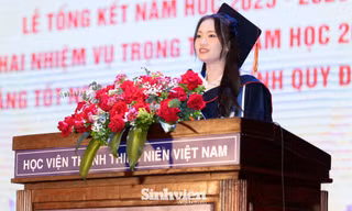 Thành tích 'khủng' của nữ Thủ khoa 'trường Đoàn': Đồng chủ biên sách chuyên khảo, giành giải thưởng khoa học cấp Bộ