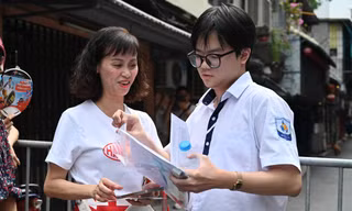 Chọn trường ngành mình thích hay chọn trường danh tiếng?