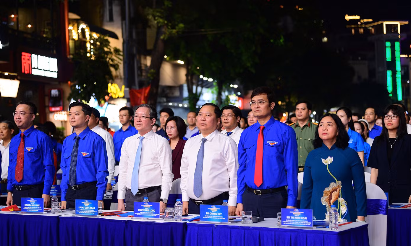 570-nam-thanh-lap-hoi-lht-viet-nam.jpg