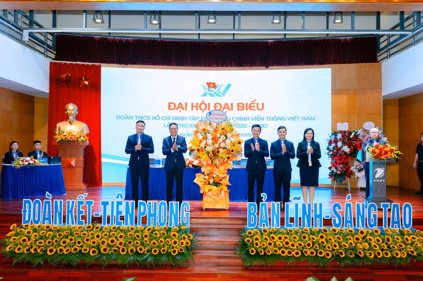 6dai-hoi-doan-vnpt.jpg