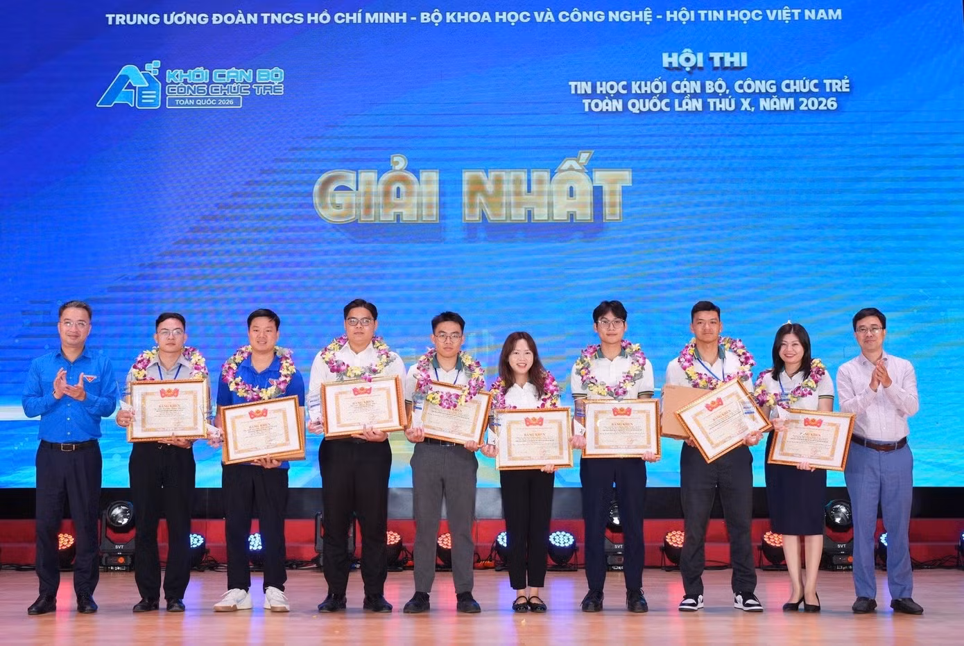 10tri-tue-nhan-tao-ai.jpg