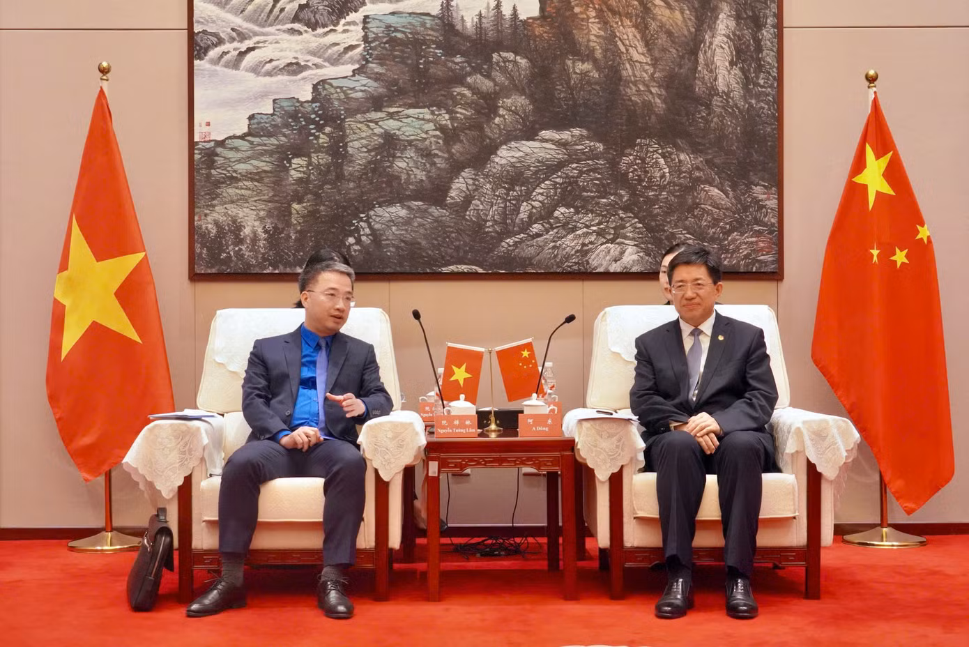 3hanh-trinh-do.jpg