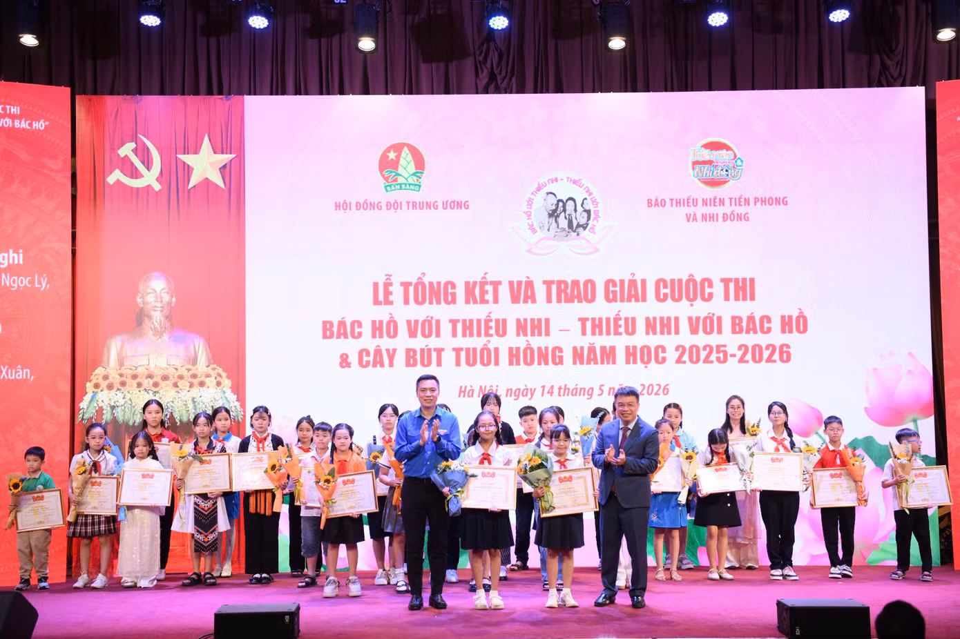 ca-nhan-bac-ho.jpg