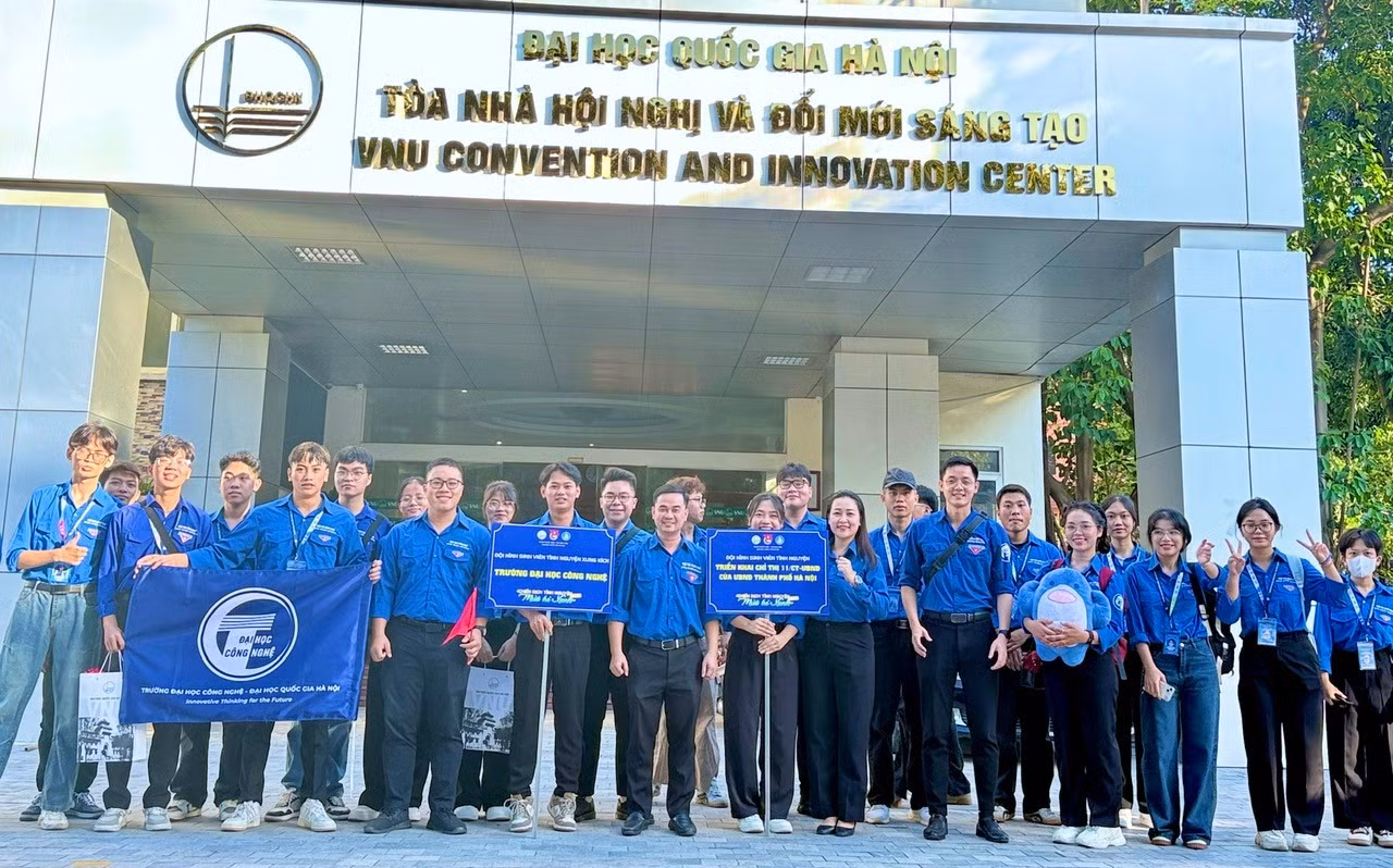 8mua-he-xanh.jpg