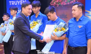 Huế, Bắc Ninh tuyên dương thanh niên tiêu biểu