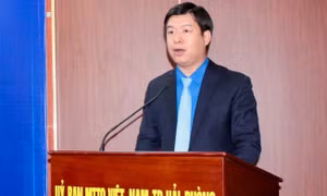 Anh Lê Hải Long - Phó Chủ tịch Thường trực Trung ương Hội LHTN Việt Nam phát biểu tại tọa đàm.