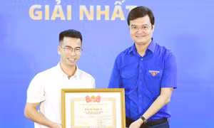 Công bố tác phẩm đoạt giải cuộc thi sáng tác tranh cổ động tuyên truyền Đại hội Đoàn toàn quốc XIII