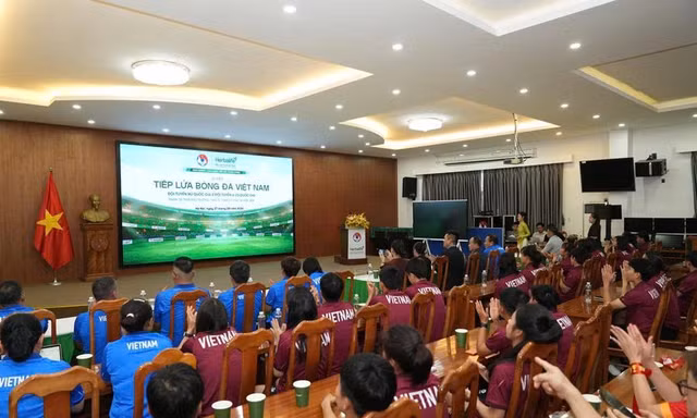 Herbalife cùng Liên đoàn Bóng đá Việt Nam tiếp sức các đội tuyển trước Đấu trường Châu Á 2026
