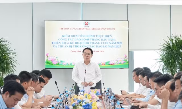 Đẩy mạnh công tác đào lò, phấn đấu hoàn thành kế hoạch năm 2026