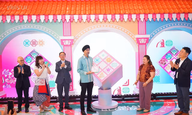 Hanoi Centre khai mở hành trình vạn sắc Peranakan tại Lễ Hội Singapore 2026