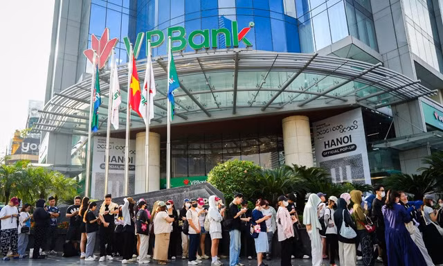 Bước đi tiên phong đầy bất ngờ của một ngân hàng