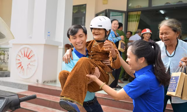 Long Châu được Forbes Việt Nam vinh danh trong Top 50 Doanh nghiệp dẫn đầu về ESG 2026