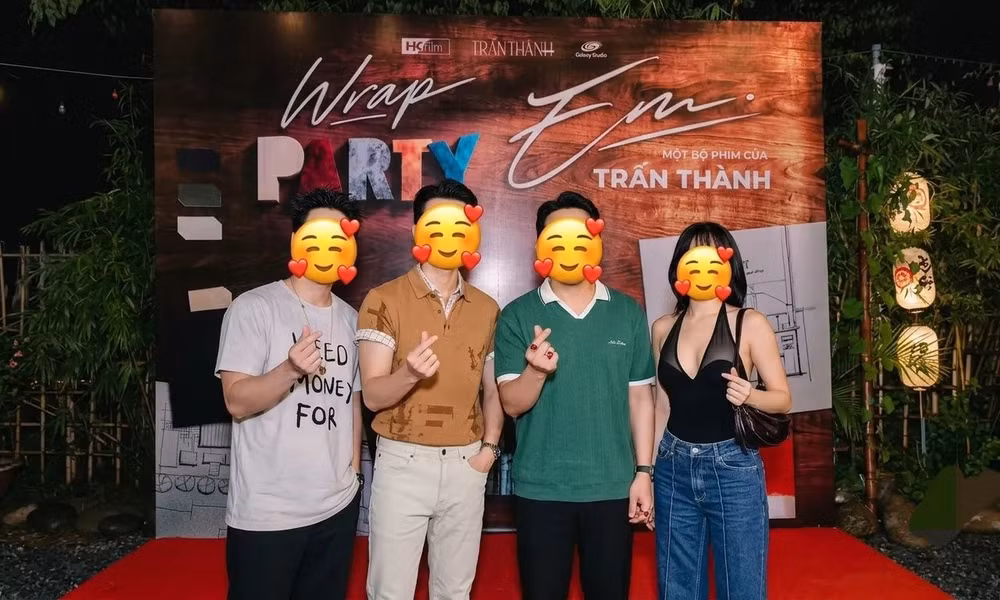 Phim Tết của Trấn Thành đóng máy, một diễn viên lộ danh tính chỉ vì chiếc áo?