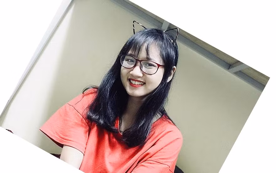 Nữ sinh Đại học Mở Hà Nội: Con đường khó khăn rèn cho mình ý chí bền bỉ