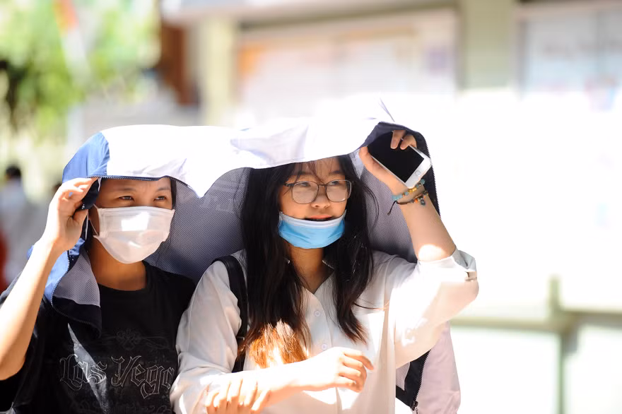 Thí sinh tham dự kỳ thi tốt nghiệp THPT năm 2020 tại TP. Hà Nội.