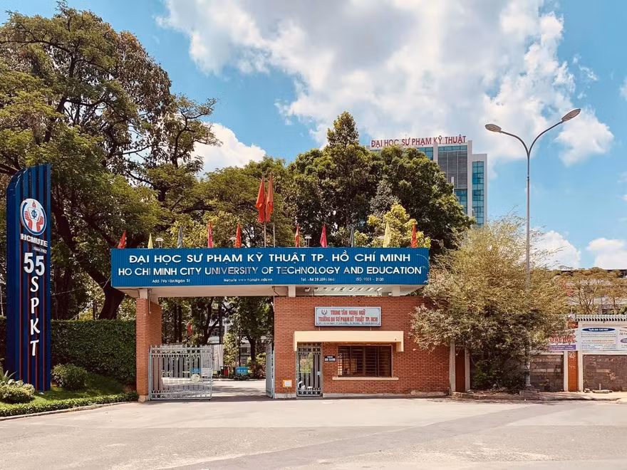 Điểm chuẩn xét học bạ THPT đợt 2 của trường ĐH SPKT TP. HCM: Cao nhất 29 điểm