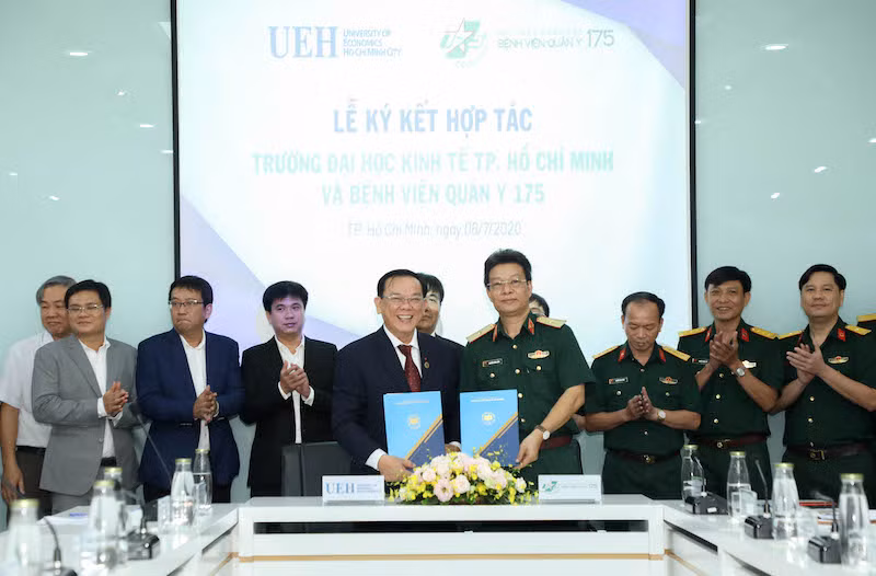 Trường ĐH Kinh tế TP. HCM và Bệnh viện Quân y 175 ký kết hợp tác toàn diện