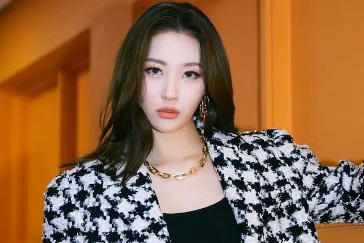 Sunmi lần đầu tiết lộ 'gây sốc': nghệ sĩ rời JYP Entertainment đều do Giám đốc J. Y. Park
