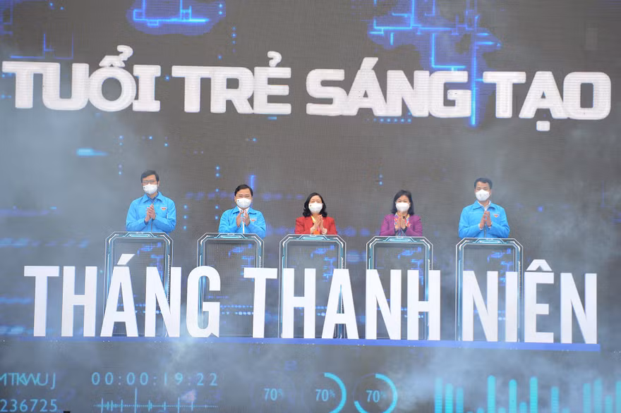 Lễ khởi động Tháng Thanh niên 2022 với chủ đề “Tuổi trẻ sáng tạo”. Ảnh: DƯƠNG TRIỀU