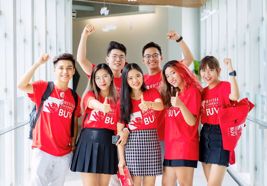 Chương trình “Học bổng Trái tim Sư tử” năm thứ 2 sẽ hết hạn nhận hồ sơ vào 17h00, thứ Hai, 2/8/2021.
