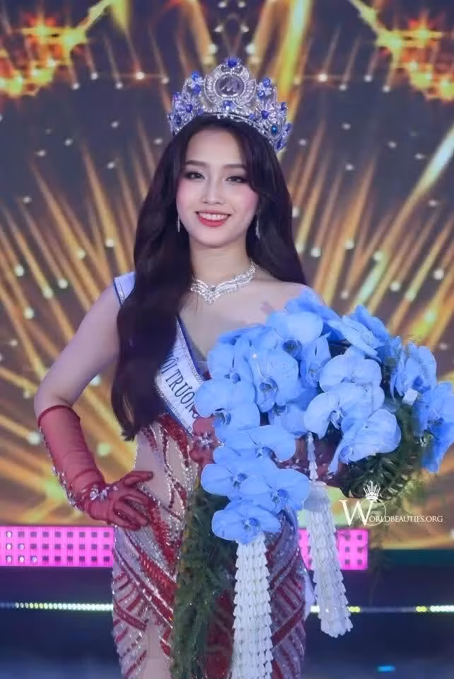 ngoc-huyen1.jpg