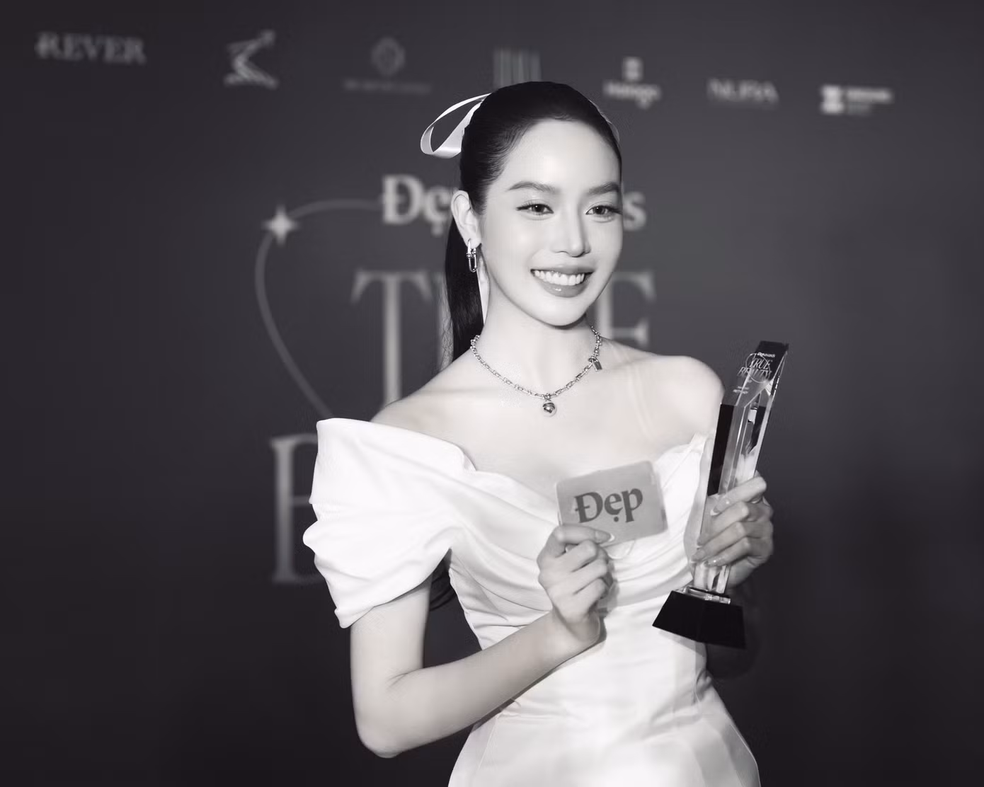 thanh-thuy.jpg