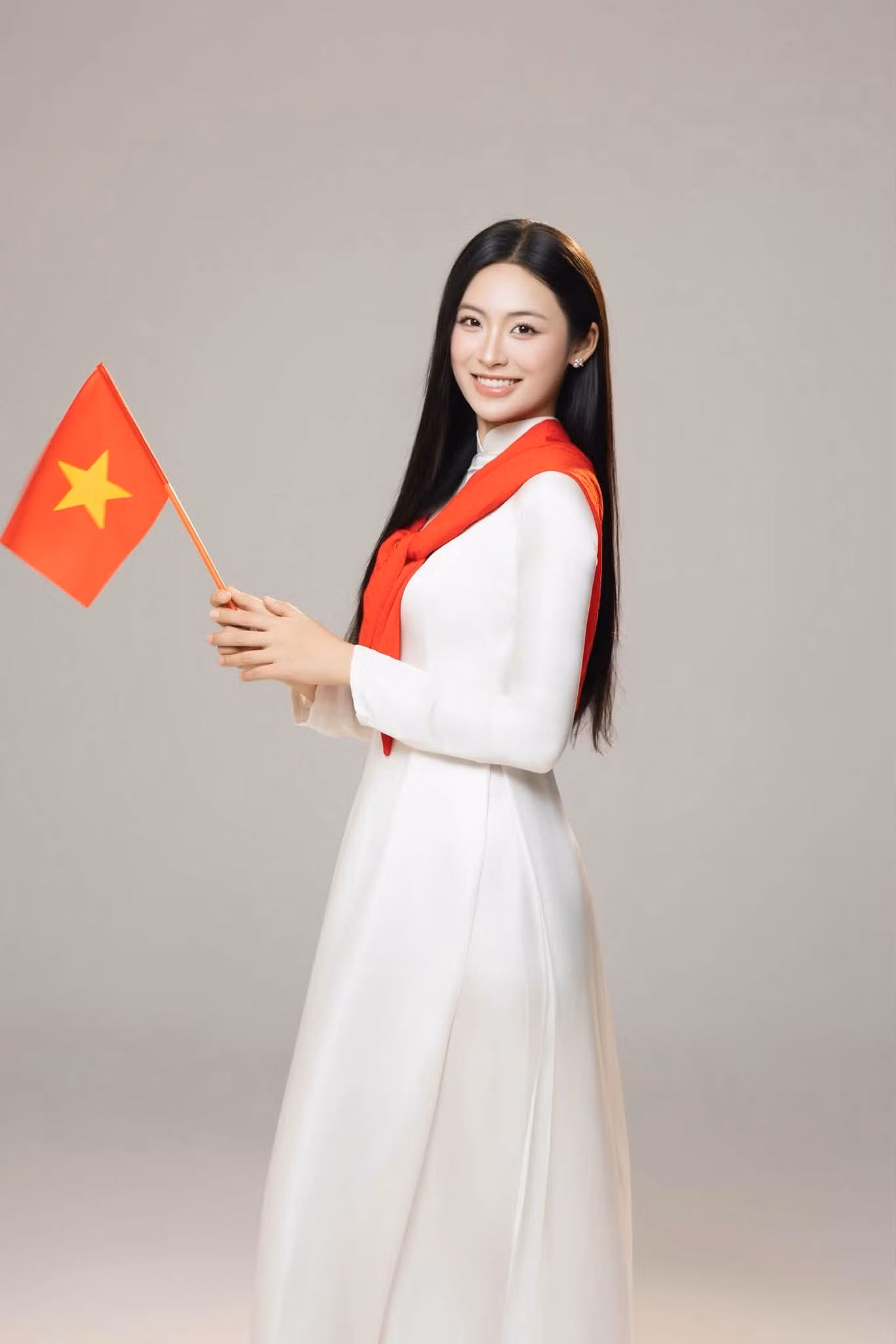 van-nhi3.jpg